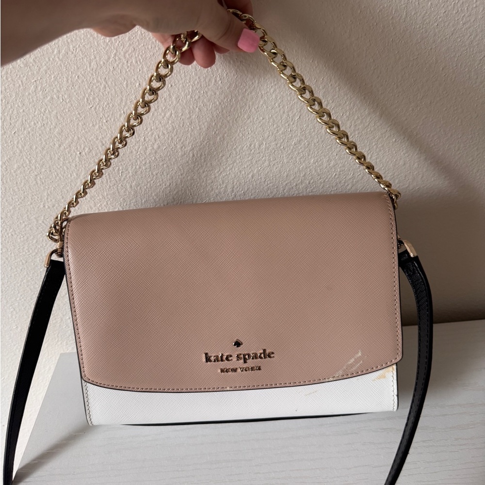 Kate Spade Beige and White Shoulder Bag